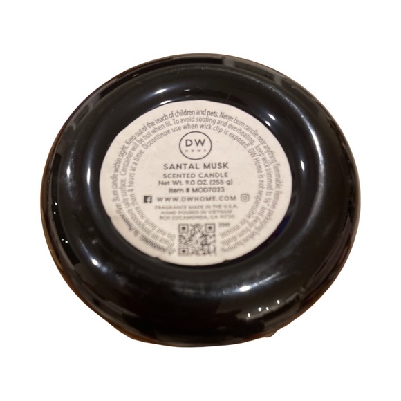 DW Home Sandal Musk Candle - Picture 4 of 5